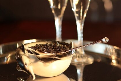 Black Caviar and Sparkling Wine Tour