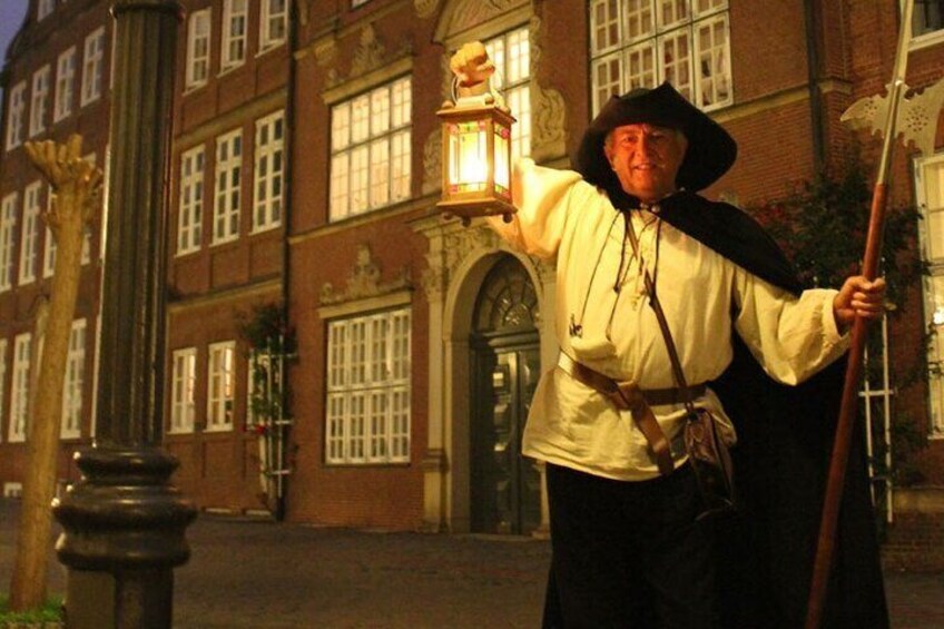 Night watchman tour Hamburg - Deichstrasse & Speicherstadt