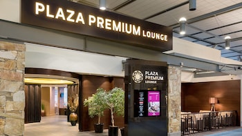 Plaza Premium Lounge at Vancouver International Airport (YVR)