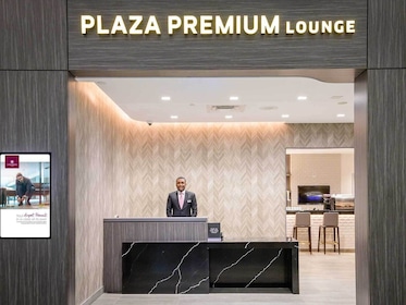 Plaza Premium Lounge at Toronto Pearson International Airport (YYZ)