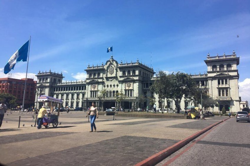 Plaza la Constitucion and National Palace