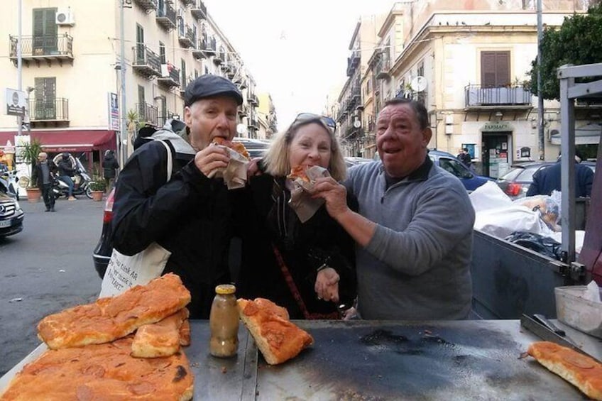 Sfincione Palermo at the entrance to the Capo market