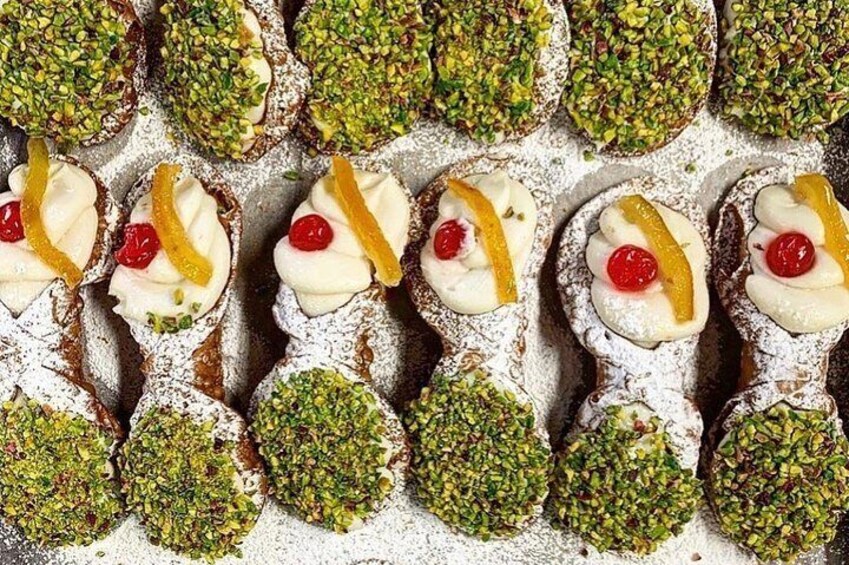 Sicilian cannoli