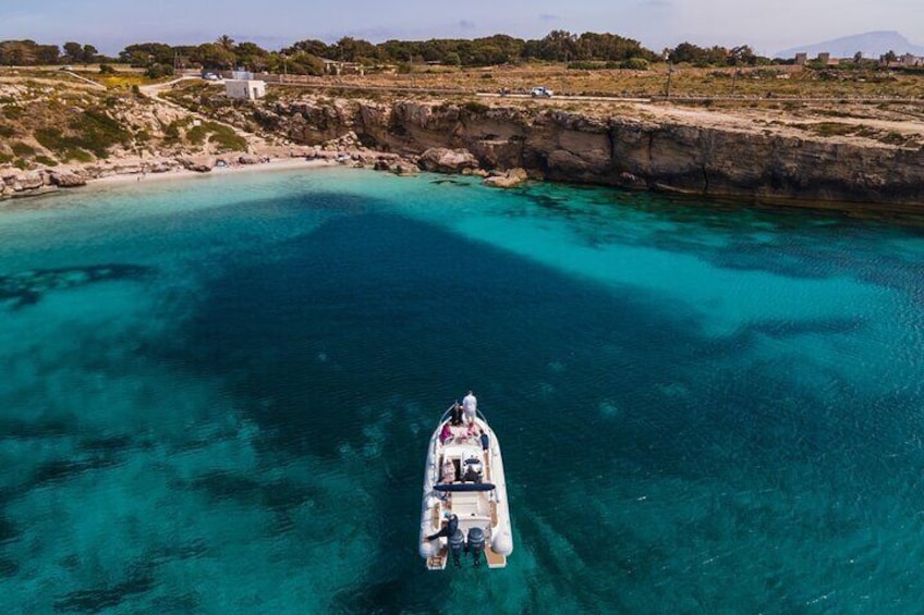 One Day Boat Tour in the Egadi Favignana and Levanzo