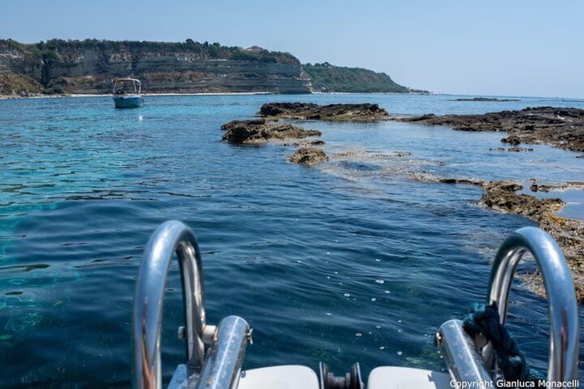 By boat between the sea and the most beautiful beaches! Capo Vaticano - Tropea - Briatico