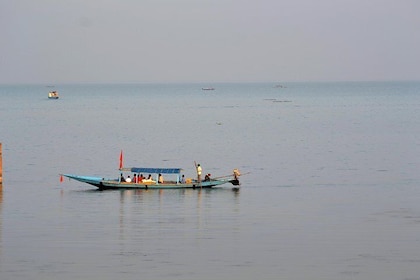 Konark and Chilika Lake: A Private Day Tour from Bhubaneshwar