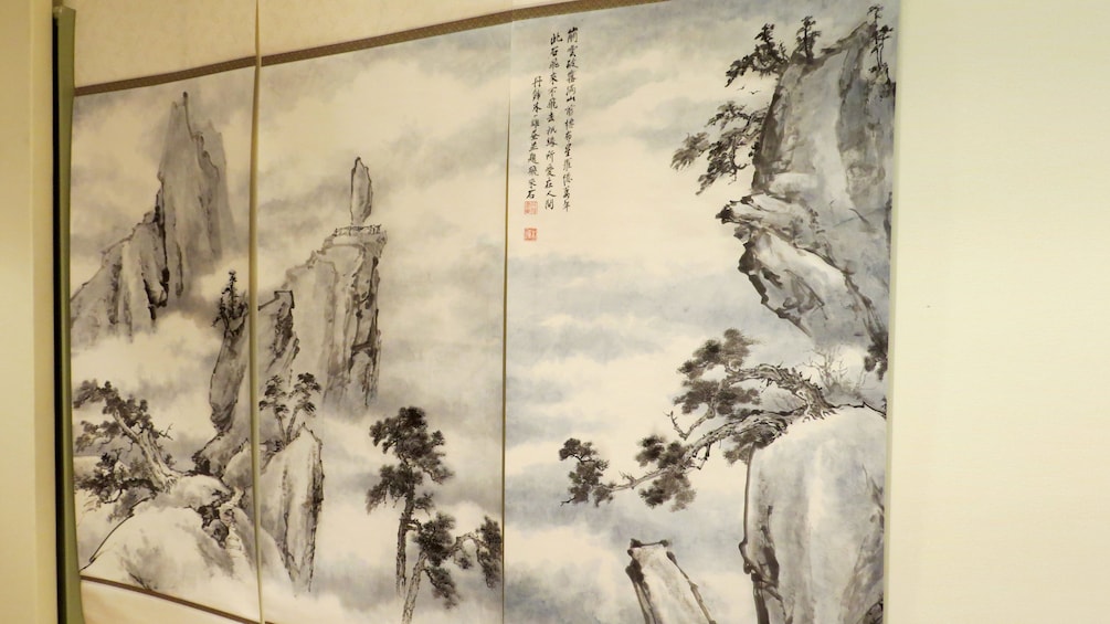 I-Hsiung Ju's Landscape Paintings at the Millennium Gate Museum