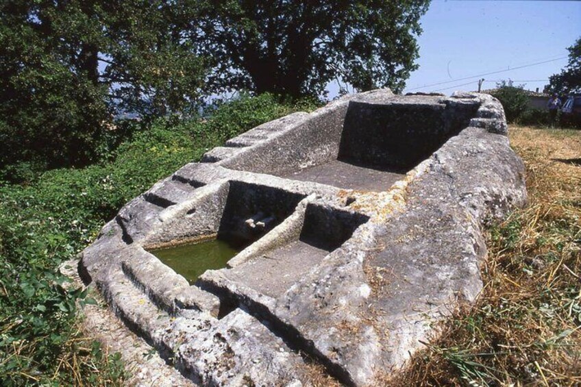 Guided tour of the Palmenti of Pietranico