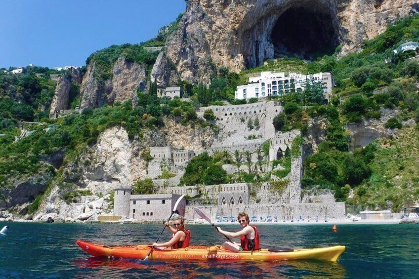 Conca dei Marini - Amalfi Kayak Tours