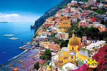 Amalfi Coast tour: Positano, Amalfi and Ravello from Sorrento