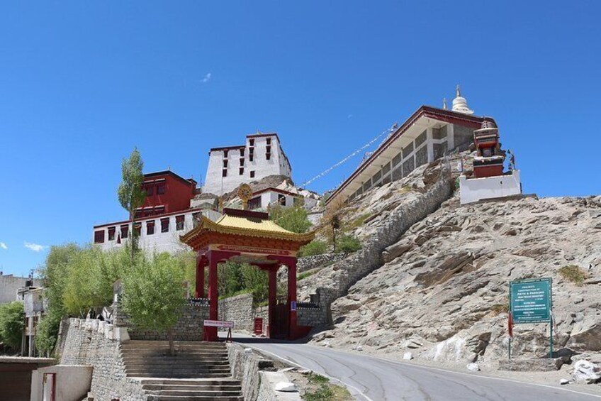 Full Day Leh Monasteries Tour (Shey, Thiksey & Hemis)