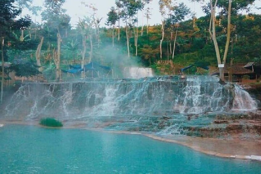 Private Tour Tour from Tangkuban Perahu Crater & Hot Springs