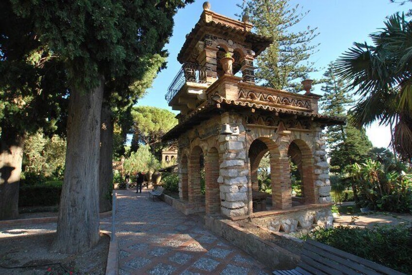 Taormina of the garden in villa