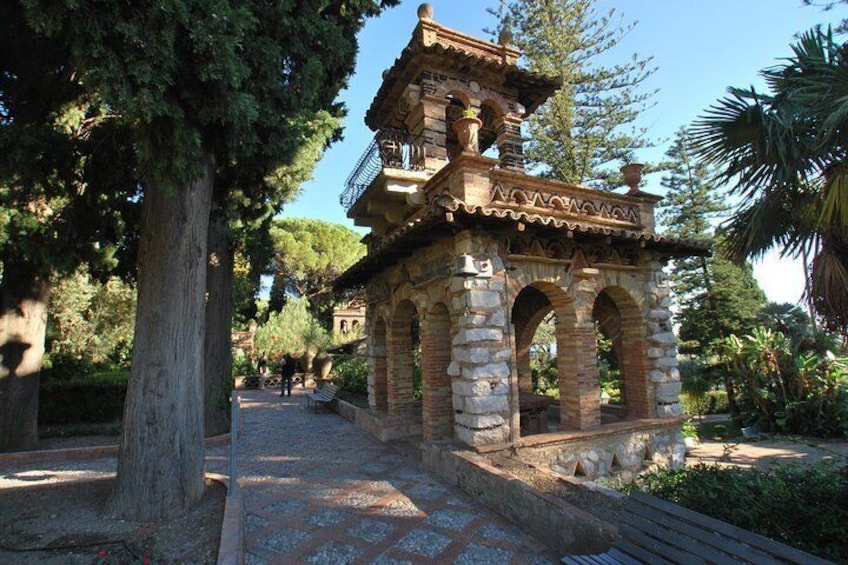 Taormina of the garden in villa