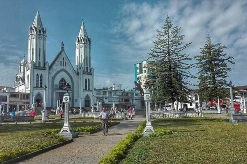 Santa Rosa de Cabal and Hot Springs Full-Day Tour