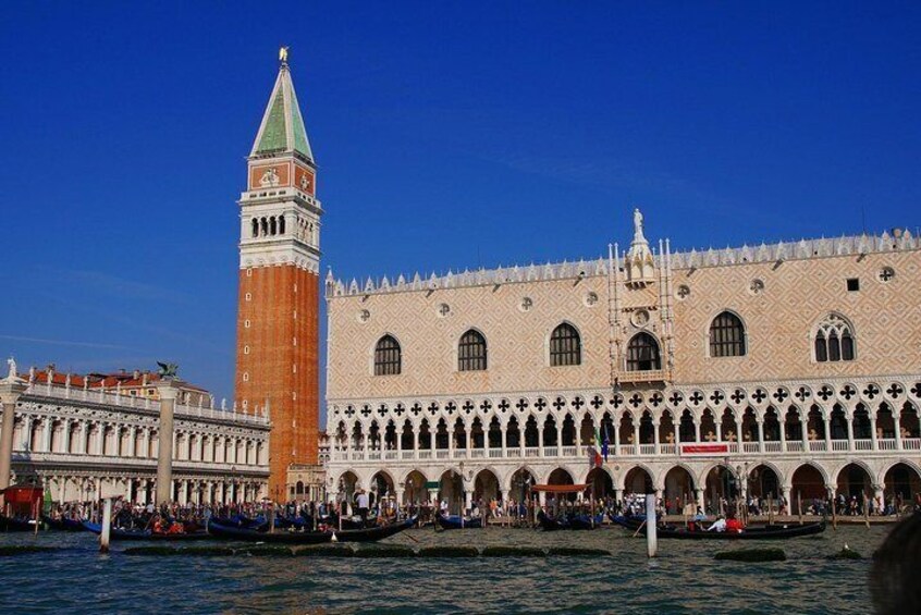 Private Venice Tour by High-Speed train from Florence
