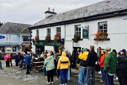 Walking Tour of The Quiet Man Film Locations in Cong