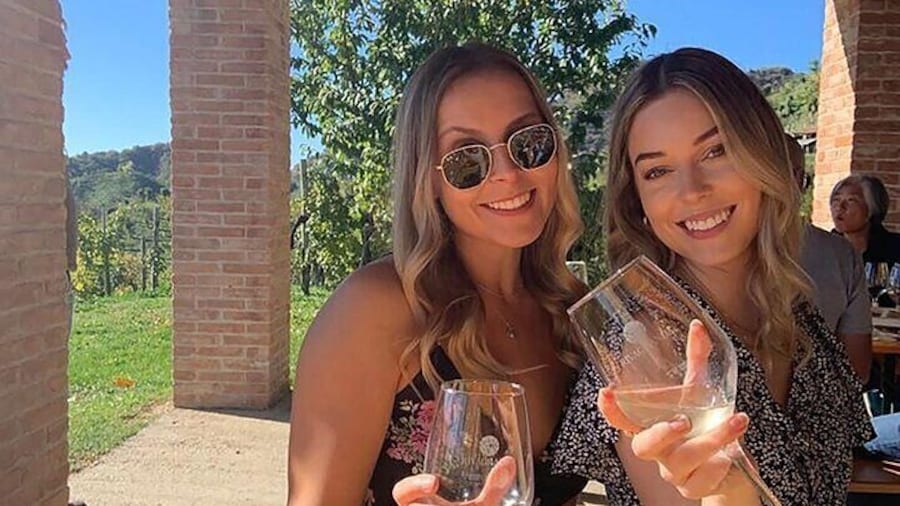 Full Day Prosecco Wine Tasting. 2 Wineries. From Venice