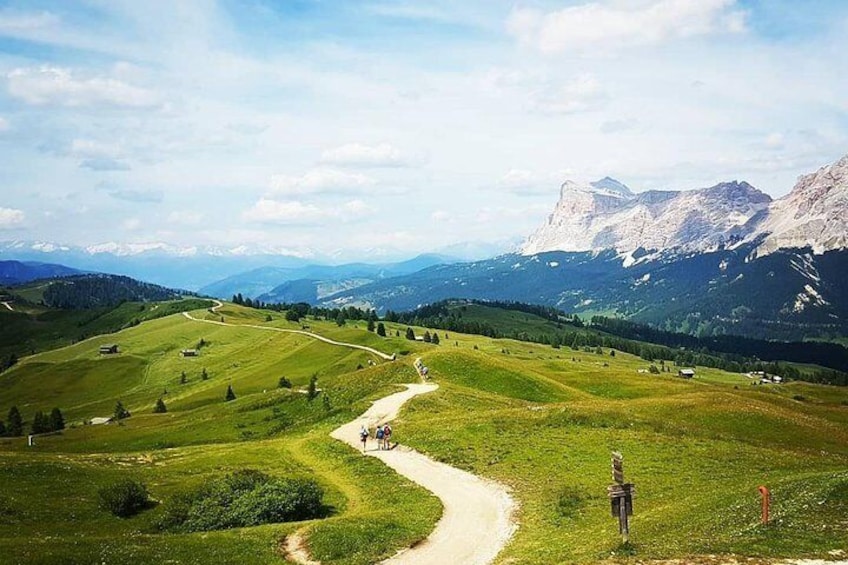 8-Day Bike Tour in the Dolomites