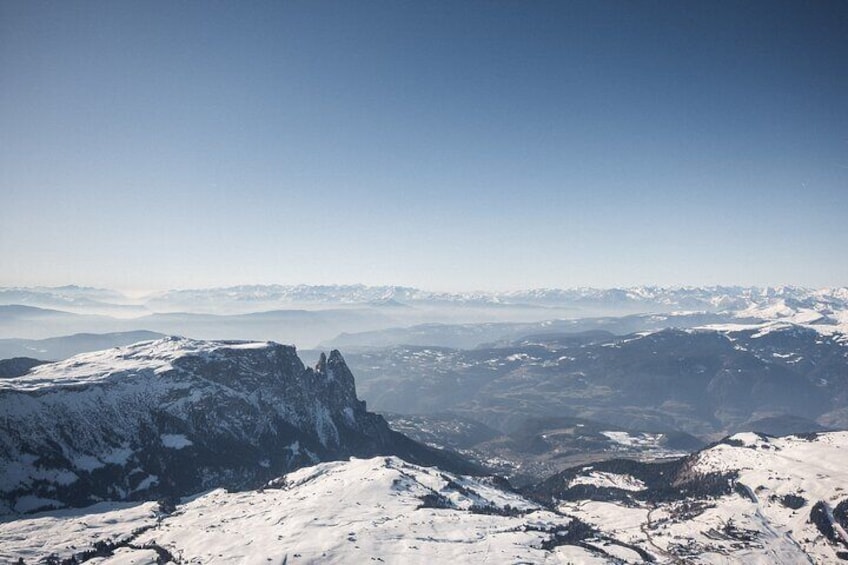 45 minutes Dolomites sightseeing flight