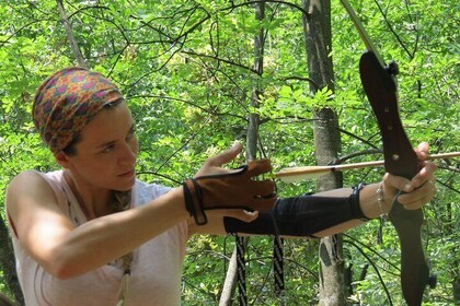 Family Experience ... Primitive archery for everyone!