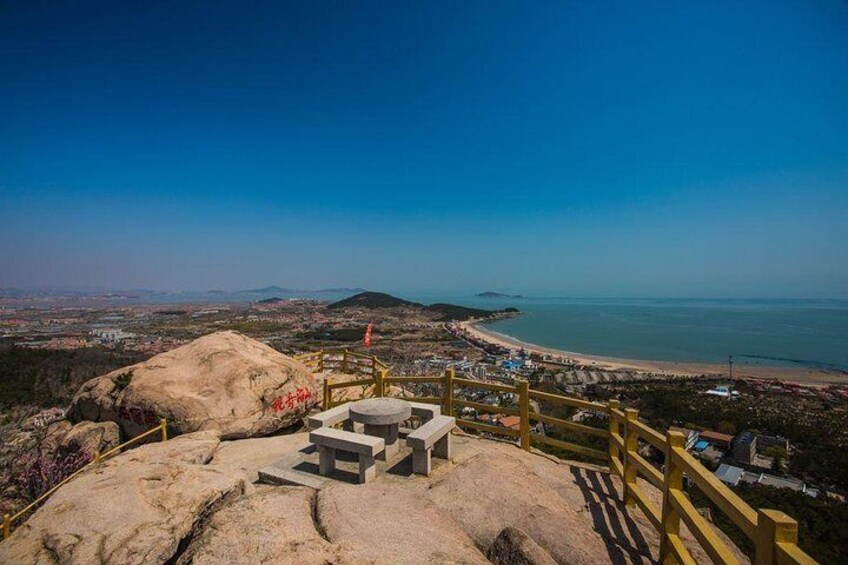 Private Qingdao Laoshan half day tour with one bottle of Tsingdao beer as gift