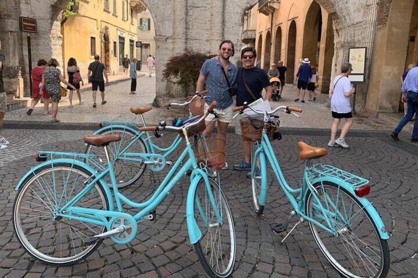 Verona Highlights Small-Group Bike Tour