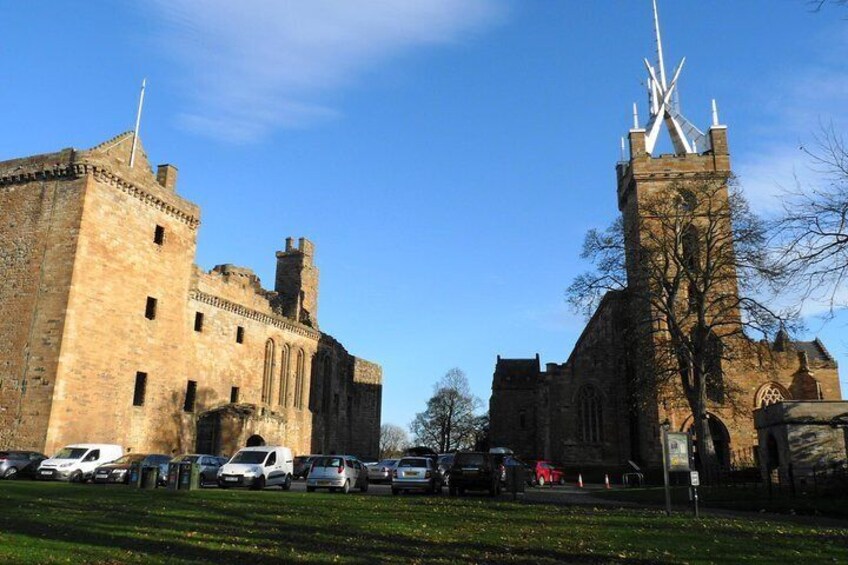 The Palace and the Church at Linlithgow 