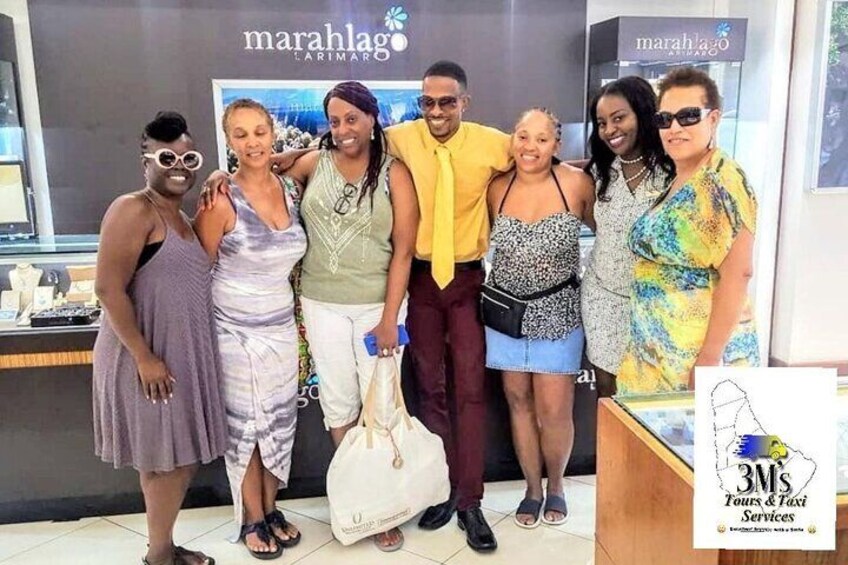 Am I a lucky guy to have these beautiful African Queens on A Private Customised Island Tour doing some jewellery shopping @ Colombian Emerald International Jewellery Store