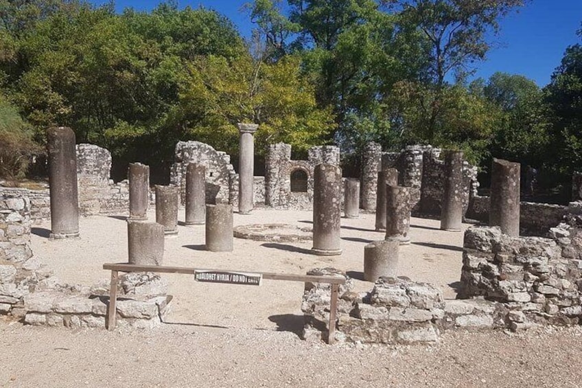 Private 3 Day Tour in Albania, Beach, Castles and Archaeology