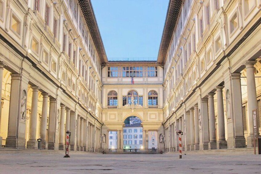 Uffizi Gallery Small Group Tour with Guide