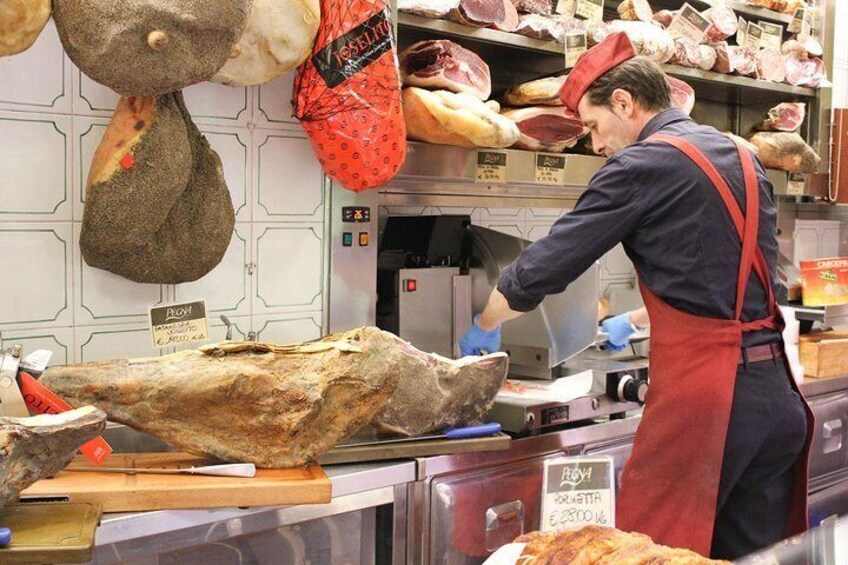 Enjoy a private market tour with a local in Florence