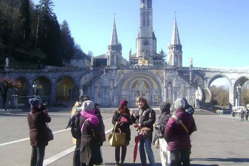 If Our Lady of Lourdes was told to me ... guided tour for your tribe!