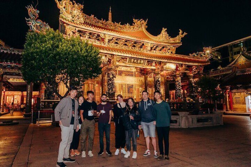 Taipei's Origin & Longshan Temple - Taiwan Cultural Walking Tour