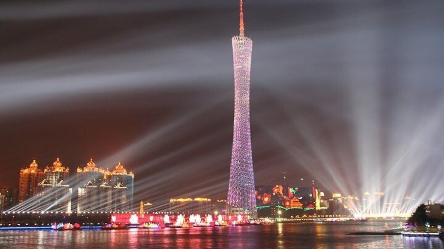 Private VIP Guangzhou Full-day Tour: Canton Tower Lunch, Night Cruise and More