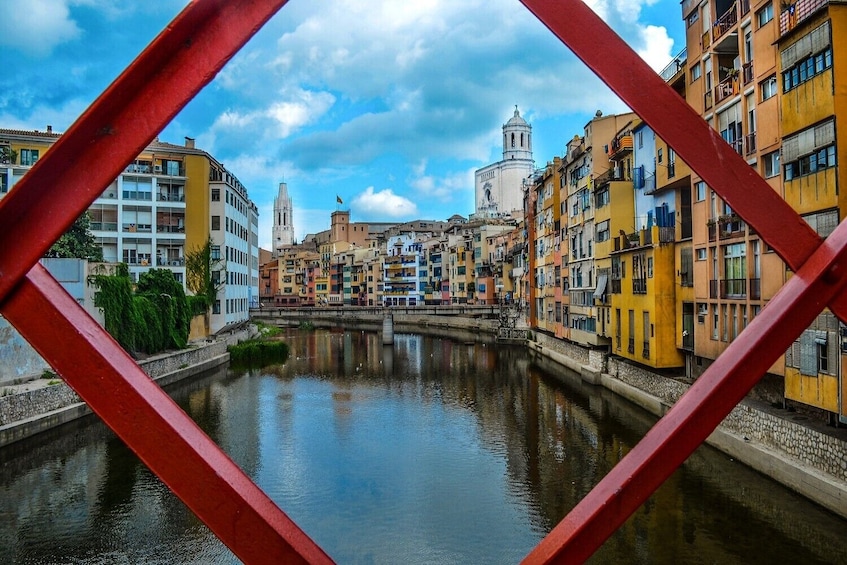 6-hour tour from Barcelona: Girona Medieval city