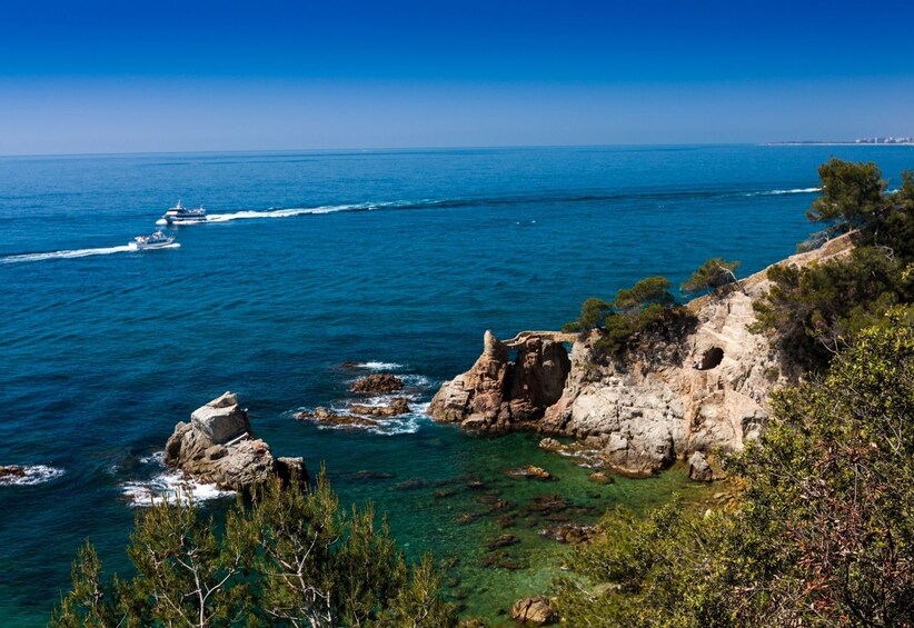 9-hour tour to Costa Brava from Barcelona 