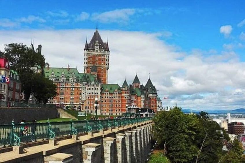 Guided Historic City Tour of Quebec