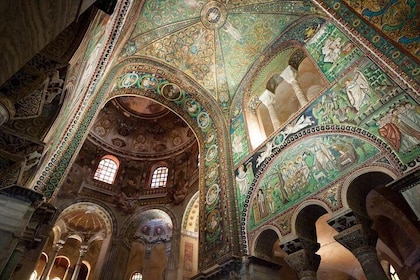 Guided Tour of Mosaic Tiles in Ravenna