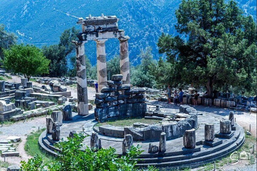 Temple of Athina Pronaia