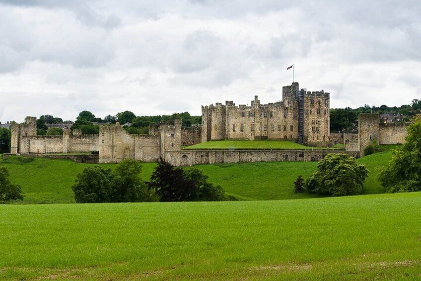 Cruise excursion / Private Tour: Wizard's Tale at Alnwick Castle