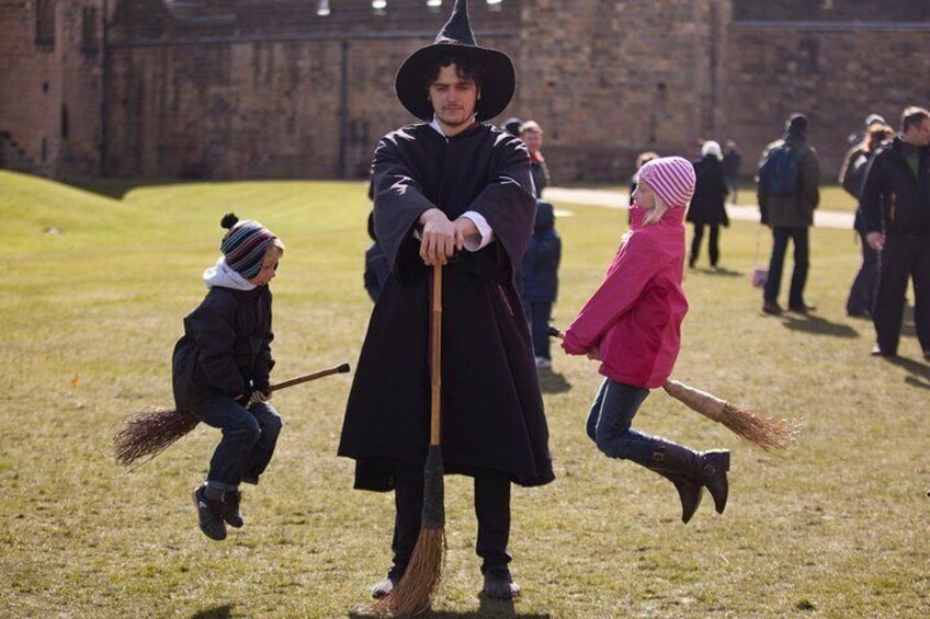 Cruise excursion / Private Tour: Wizard's Tale at Alnwick Castle