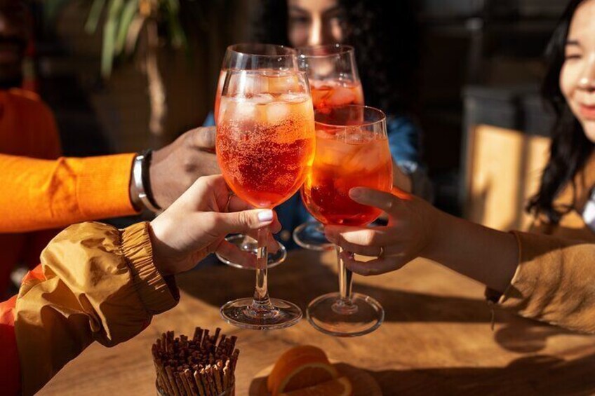 Enjoy Spritz and Pasta Making in Trastevere