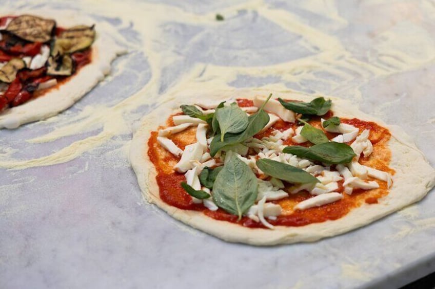 Make Your Own Pizza in Rome - Pizza Making with a local Chef