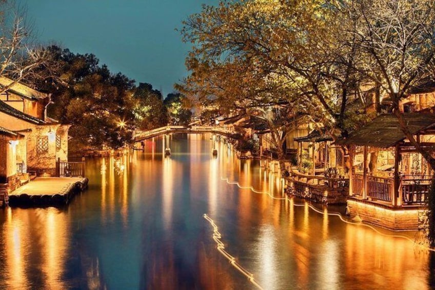 Private Night Tour to Wuzhen Water Town from Hangzhou