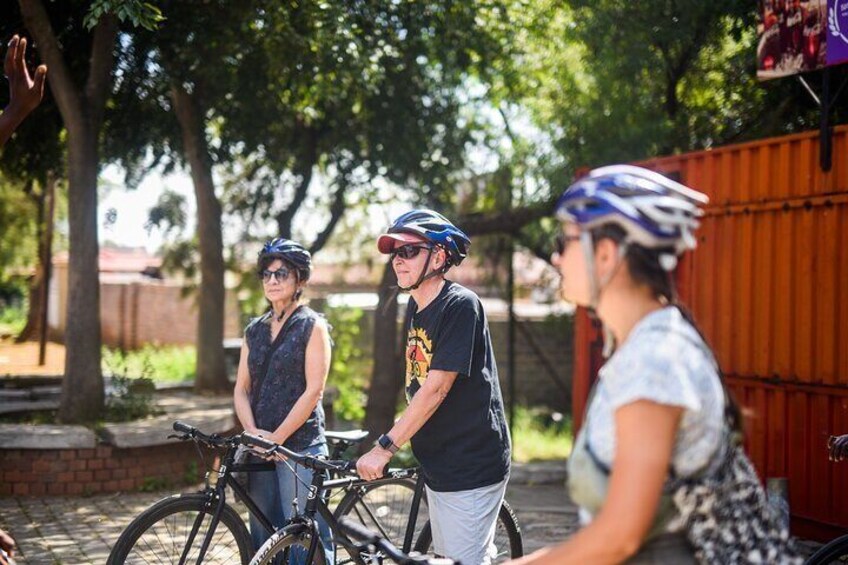 Guided Bicycle Tour of Soweto with Lunch