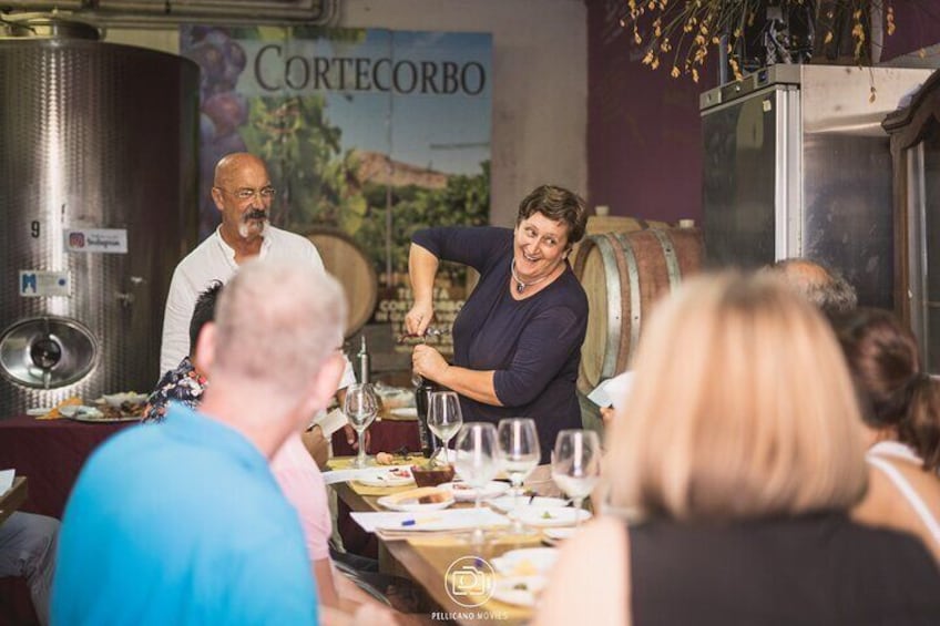 Cortecorbo Irpinia-wines: tour of the vineyards- Cooking class- wine tasting