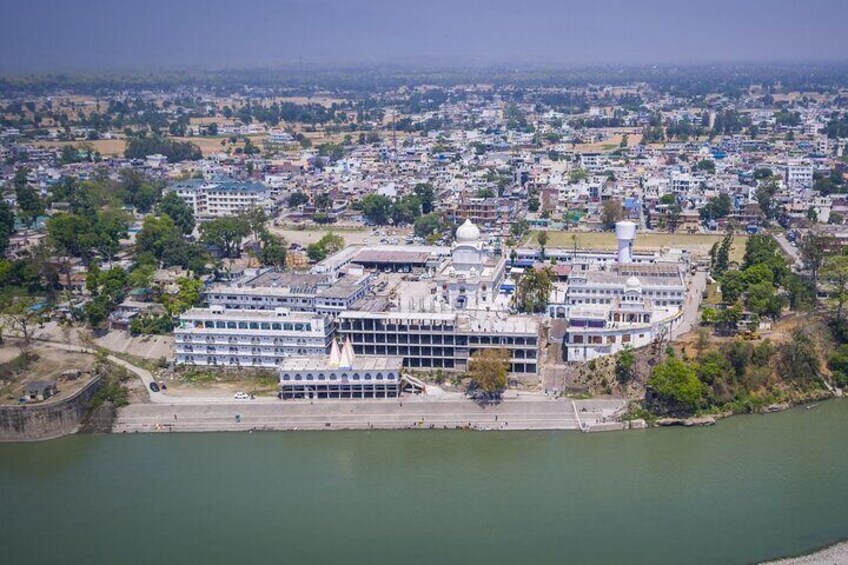 Show item 2 of 7. Dehradun to Gurudwara Paonta Sahib
