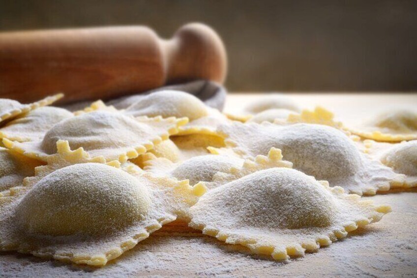 Ravioli & Tagliatelle Cooking Class at a Local's Home in Positano