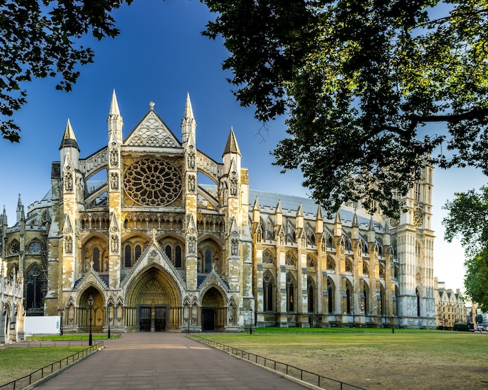 Westminster Abbey & Changing of the Guard with Optional Buckingham Palace